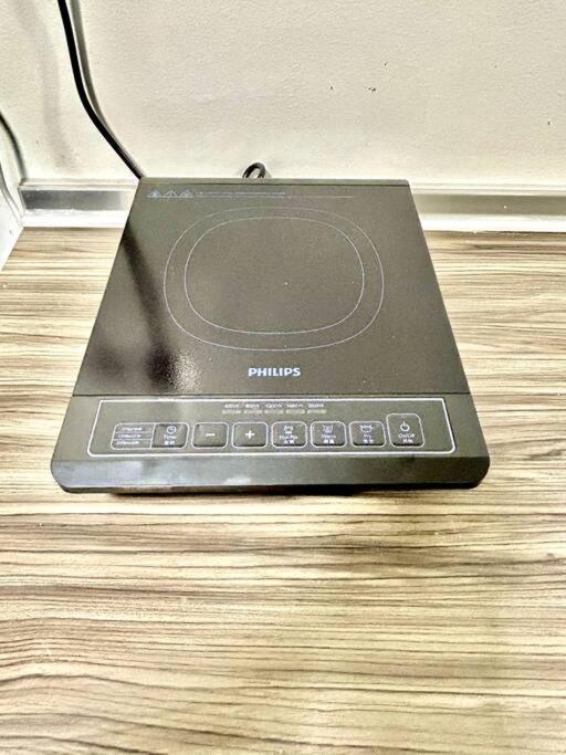 Pinnacle Pj-duplex,projector,free Parking,near Lrt,2-6pax